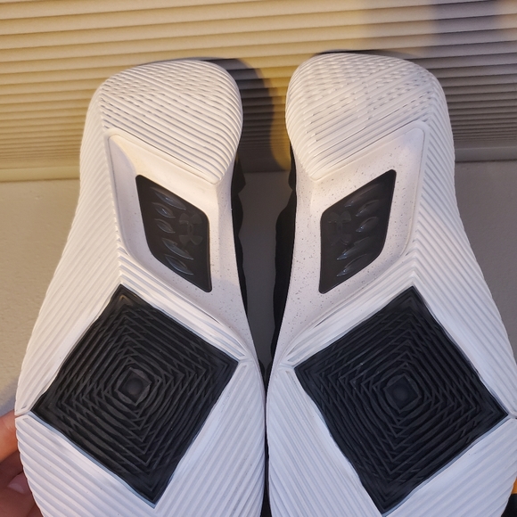 Under Armour curry 5 - Picture 5 of 7